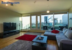 AirHome Apartments - Image 1
