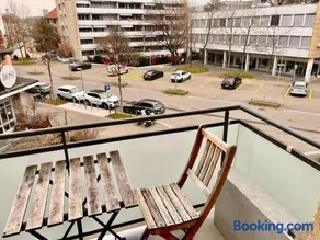 2 Room Center Zurich Flats with Balcony - Hilda - Image 5