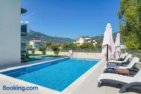 Kataleya Poolside Suites - Image 4