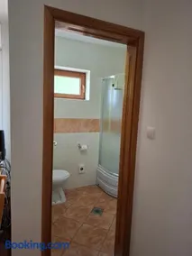 House Mara - Image 2