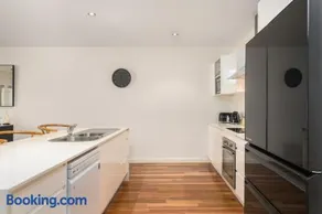17 Khartoum Road, Bolto Reserve - Image 4