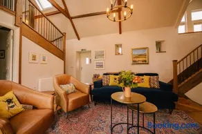 The Barn at Kingston Grange - Image 3