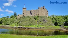 Dunvegan Castle Laundry Cottage - Image 3