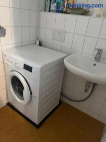 Apartment Lesse - Image 1