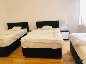 A1 Stay Apartments - Image 3