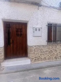 Apartamentos cañamares - Image 1