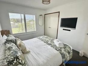 Sub Penthouse Apartment - Amazing Views, Location & Luxury! - Image 5