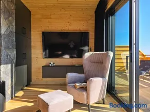 LK Mountain Residence domki i segmenty z prywatnym jacuzzi, sauną i widokami na góry i jezioro - Image 3