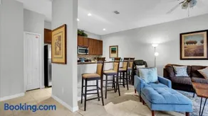 8975 Majesty Palm - Image 4