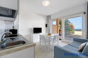 Appartamento Deluxe con Piscina - Image 4