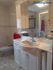 Alfred,s home - Image 4