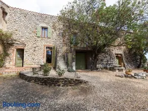 Charming Holiday Home in Tautavel with Balcony - Image 2