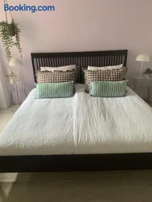 B&B Vintage Room - Image 5