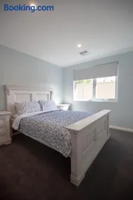 Relaxing Coastal Cottage - Family Friendly - Image 4
