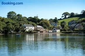 Riverside - Image 3