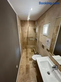 Studio Indépendant dans Villa - Image 2