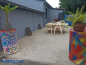 Maisonnette indépendante 4 personnes jardin terrasse - Image 3