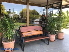 Mandalay Motel - Image 3