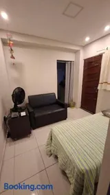 Quarto Duplo com cama extra, banheiro privativo e cozinha - Image 2