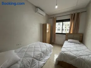 Magnifique Appartement résidence fermer - Image 3