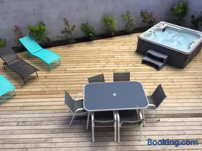 Appartement avec jacuzzi - Image 1