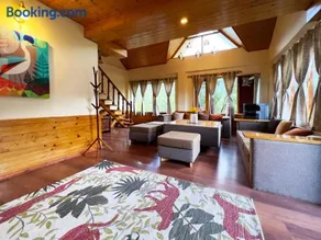 Molly's Cottage - Image 1