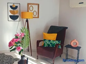 Efi's House - Image 2