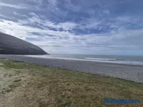 Sea retreat caravans - Image 3
