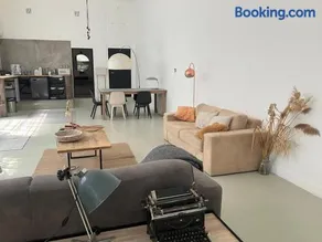 Unique loft in Budapest - Image 5