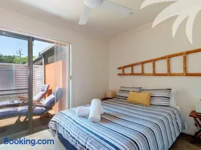 Aqua Apartment 3 - Image 2