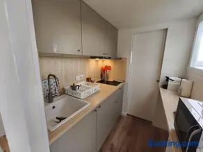 Tiny House Base Camp Granada Camping - Image 2