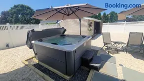 Bayside House with Hot Tub Near Cape May - Image 5