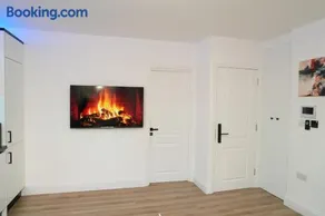 Luxury 1 bed flat London - Image 4