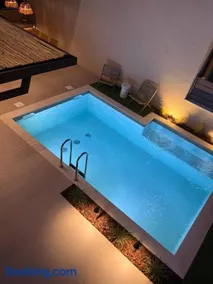 Elegancia Luxury Villas - Image 2