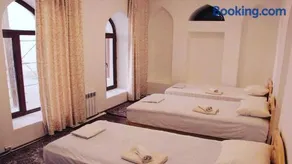 Rumi Hotel & Hostel - Image 5