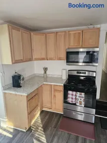 Furnished 2ND FLOOR 2-bedroom Downtown Anderson IN - Image 4