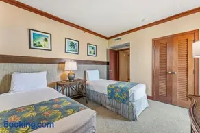 Beach Villas at Ko Olina 8th floor Ocean View - Image 1