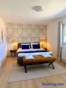 FACT Apartments - Image 4
