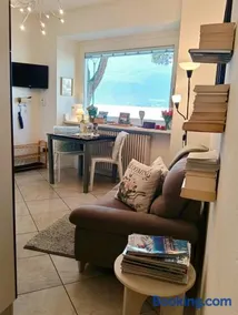 Lake Como PORTO VECCHIO - Charming Lakefront Apartment in the Heart of Domaso - Image 2