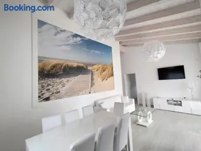 IKEBANA VILLAS PORTO PINO BEACH - Image 2
