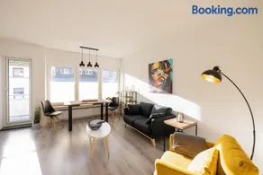 ☆ Modern stylish flat in central location - Image 1