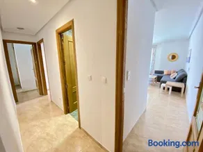 Cozy Apartment Urb. Drac - Image 3