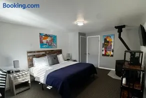 R3 Hotel LGBTQIA All Welcome Adults Only - Image 1