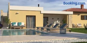 Holiday Home Mila - Image 1