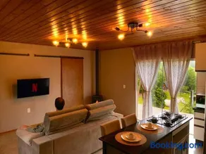 Chalé com Hidro, Lareira, cavalo, piscina, trilha - Image 3