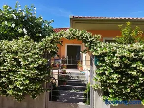 View House - Image 2
