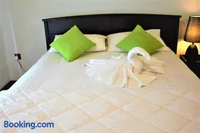 Sky White Villa - Image 4