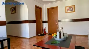 Pensiunea-restaurant Casa Țărănească Bușteni - Image 1