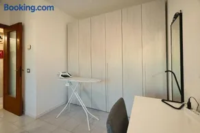 Apartment Forum III - Image 5