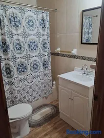 Sham Suite - Image 2